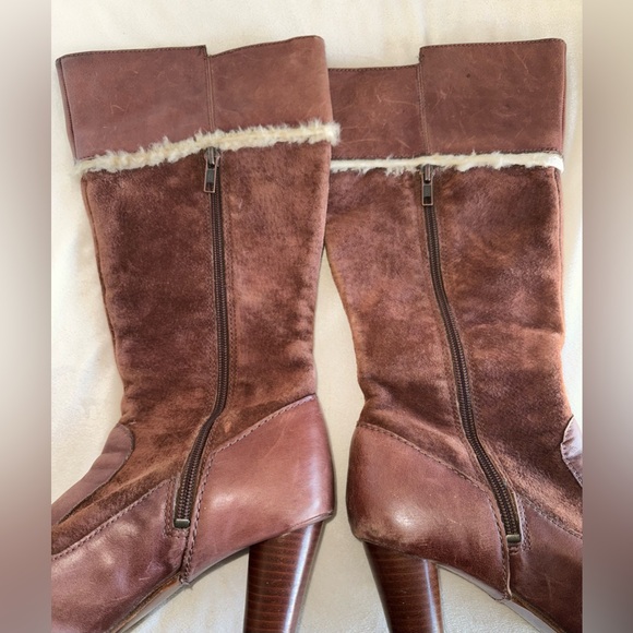 UGG Womens Raya Brown Leather And Suede Tall Heeled Boots Sheepskin Trim Size 9 - Picture 6 of 16